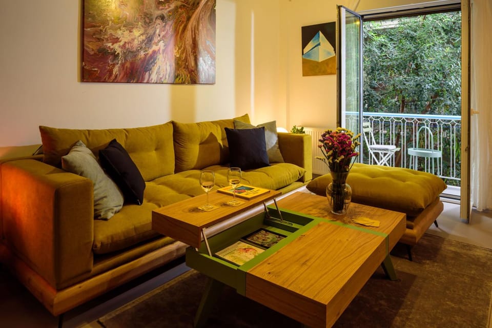 Balcony/Terrace, Living room, Seating area, Dining area
