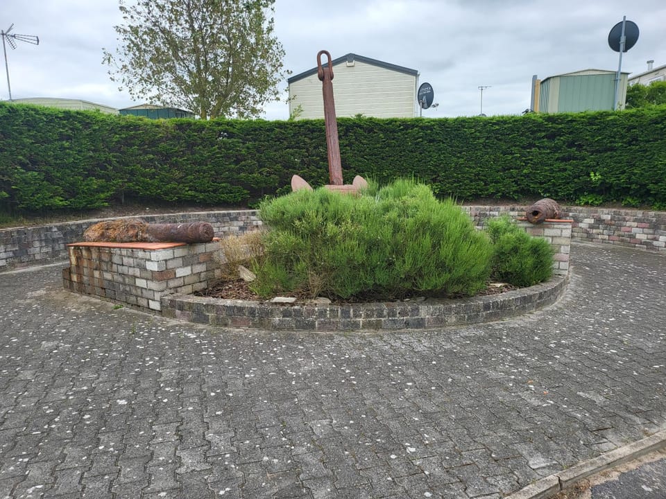 Spring, Decorative detail