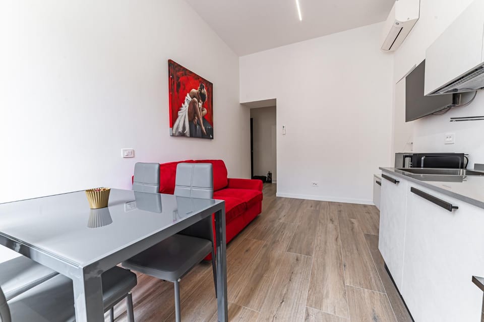 Kitchen or kitchenette, Living room, Seating area, Dining area, oven, stove