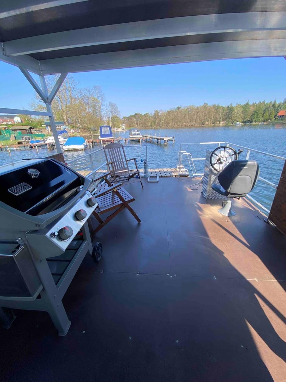 Day, Activities, Lake view
