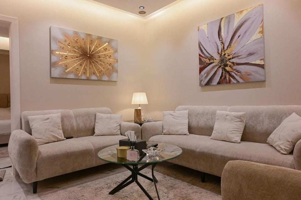 غرفه وصاله بدخول ذاتي Apartment in Riyadh