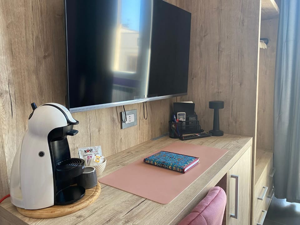 TV and multimedia, Coffee/tea facilities