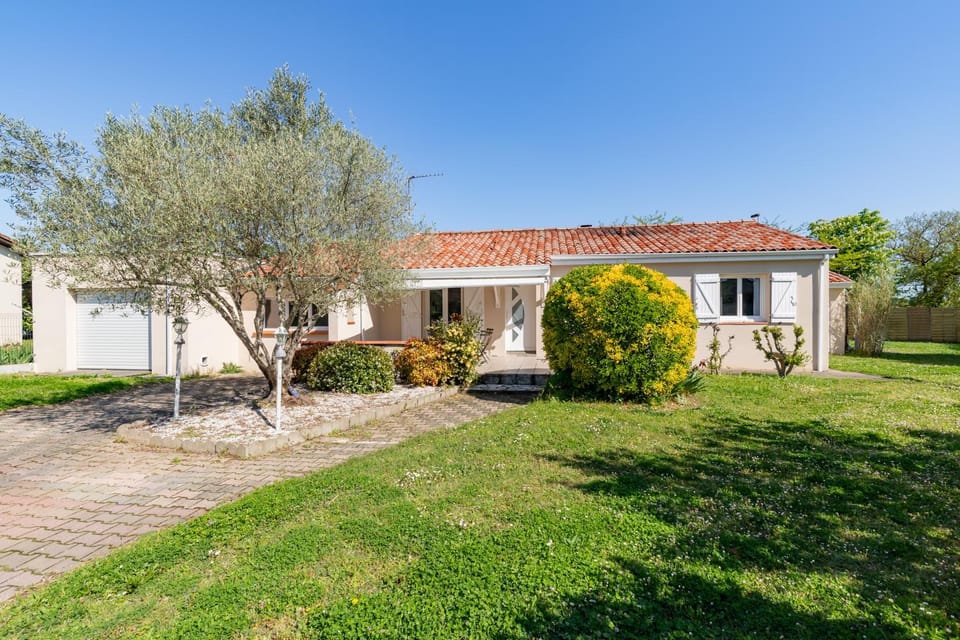 La Maison Tulipe 5 Chambres à Plaisance du Touch House in Occitanie