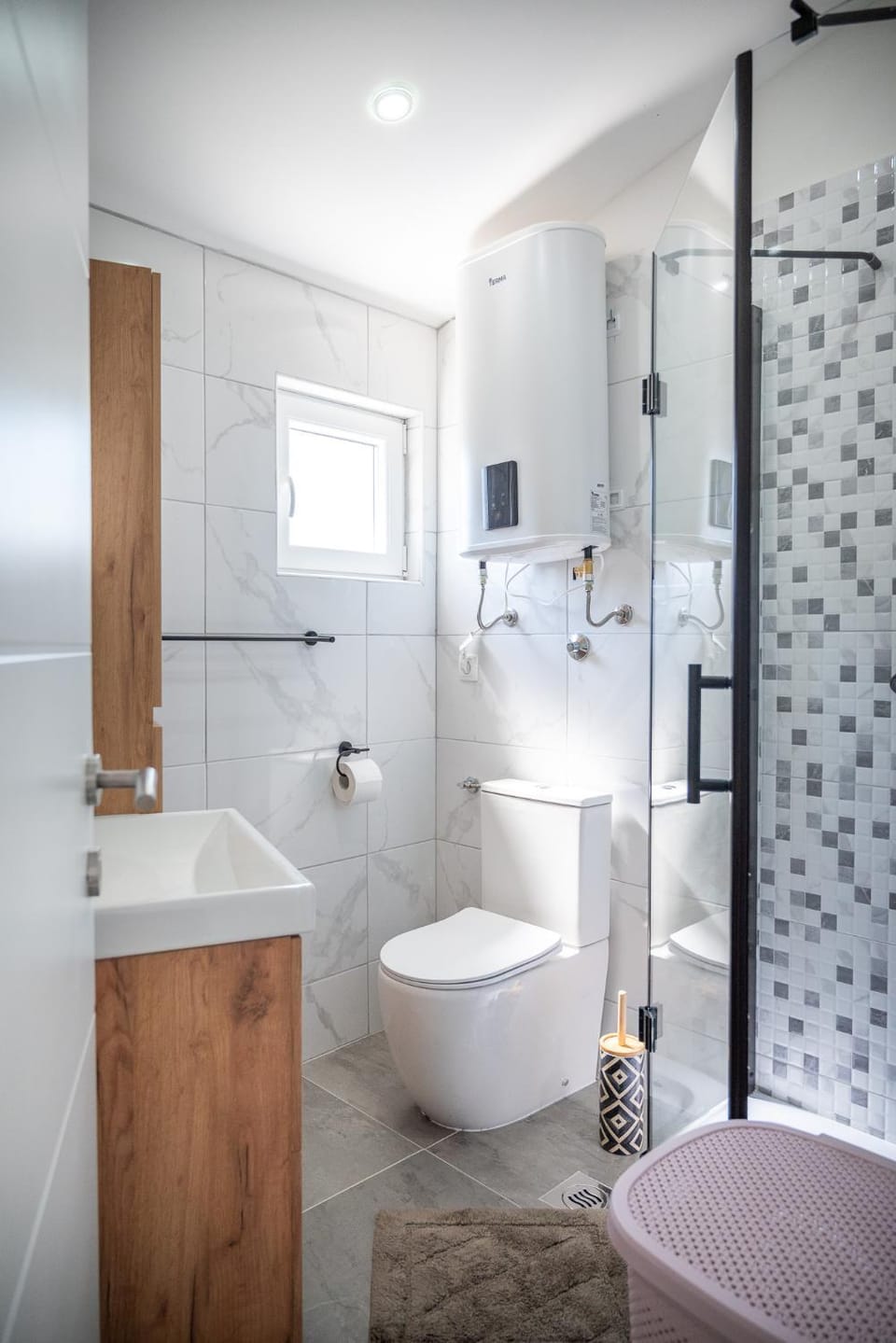 Shower, Toilet, Bathroom