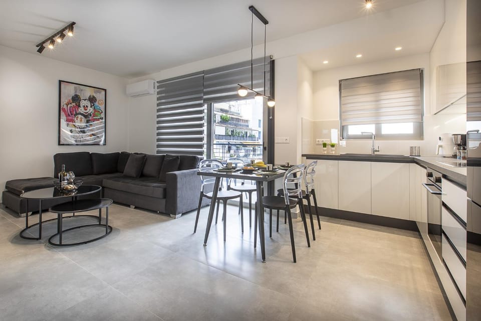 Kitchen or kitchenette, Living room, Dining area