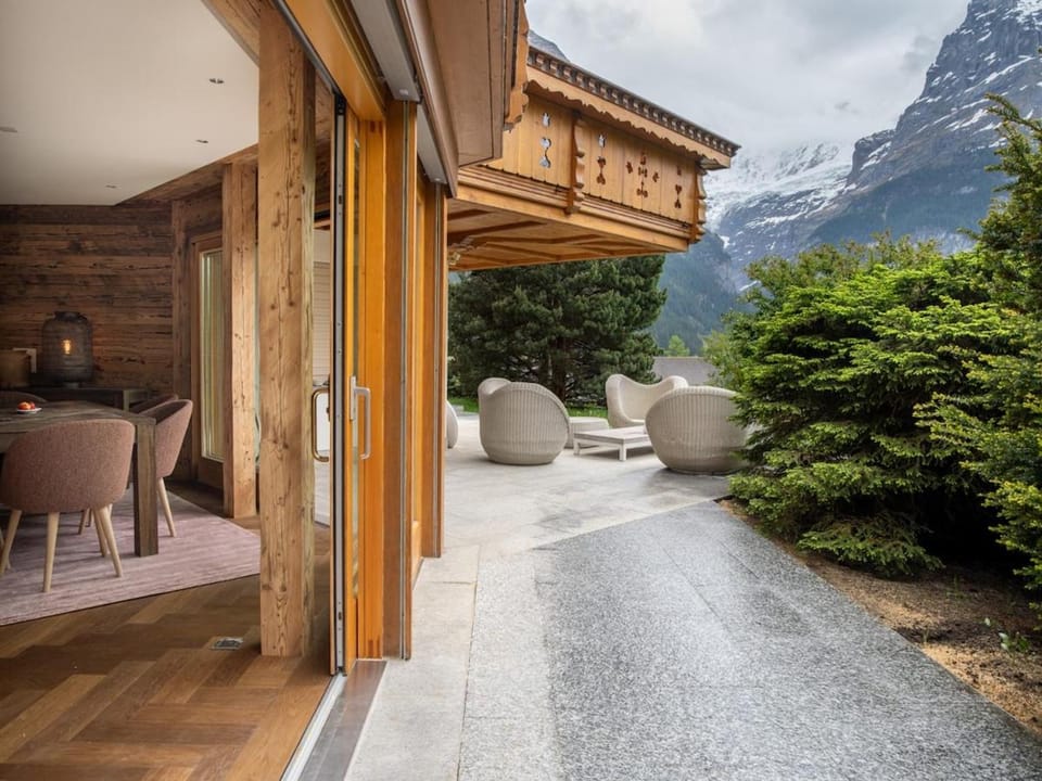 Property building, Natural landscape, View (from property/room), Balcony/Terrace, Seating area, Mountain view