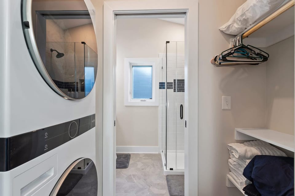 The Raleigh Nook - near Lenovo Center & Fairground House in Raleigh