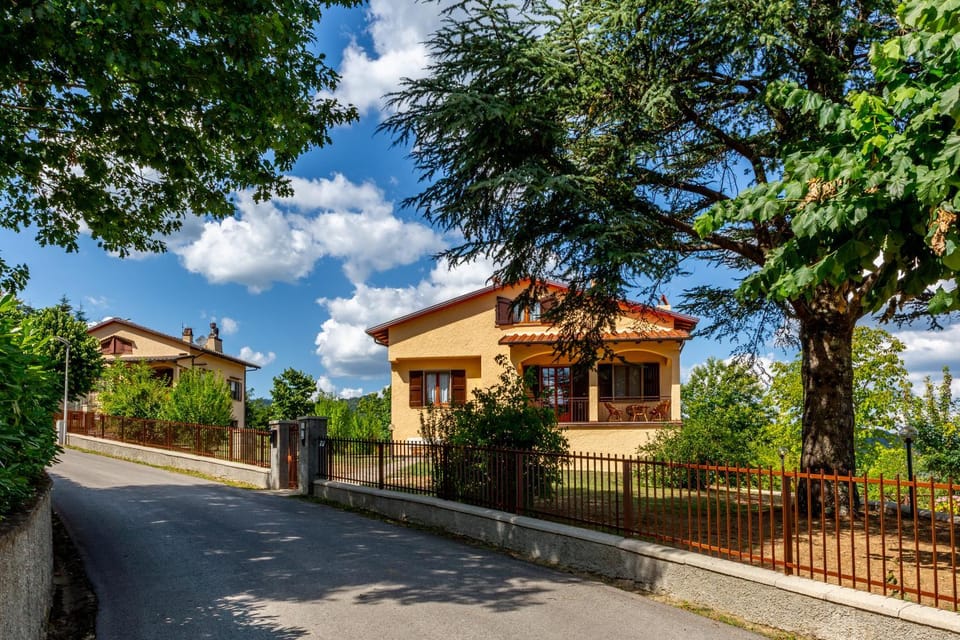 Property building, Street view