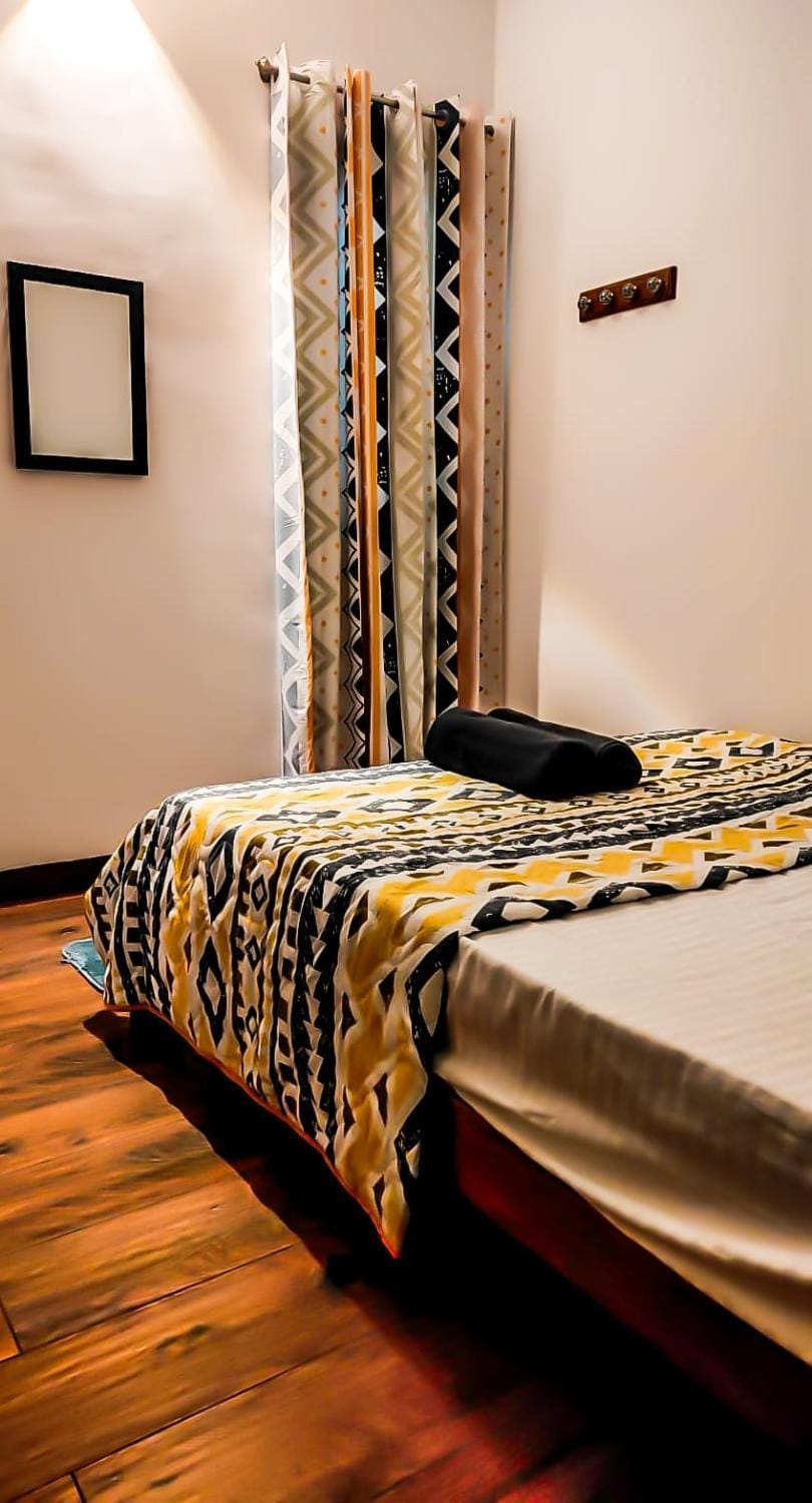 VERY Posh FF 2BHK - Heart of Py -2KM to Main Beach - GRACE House in Puducherry