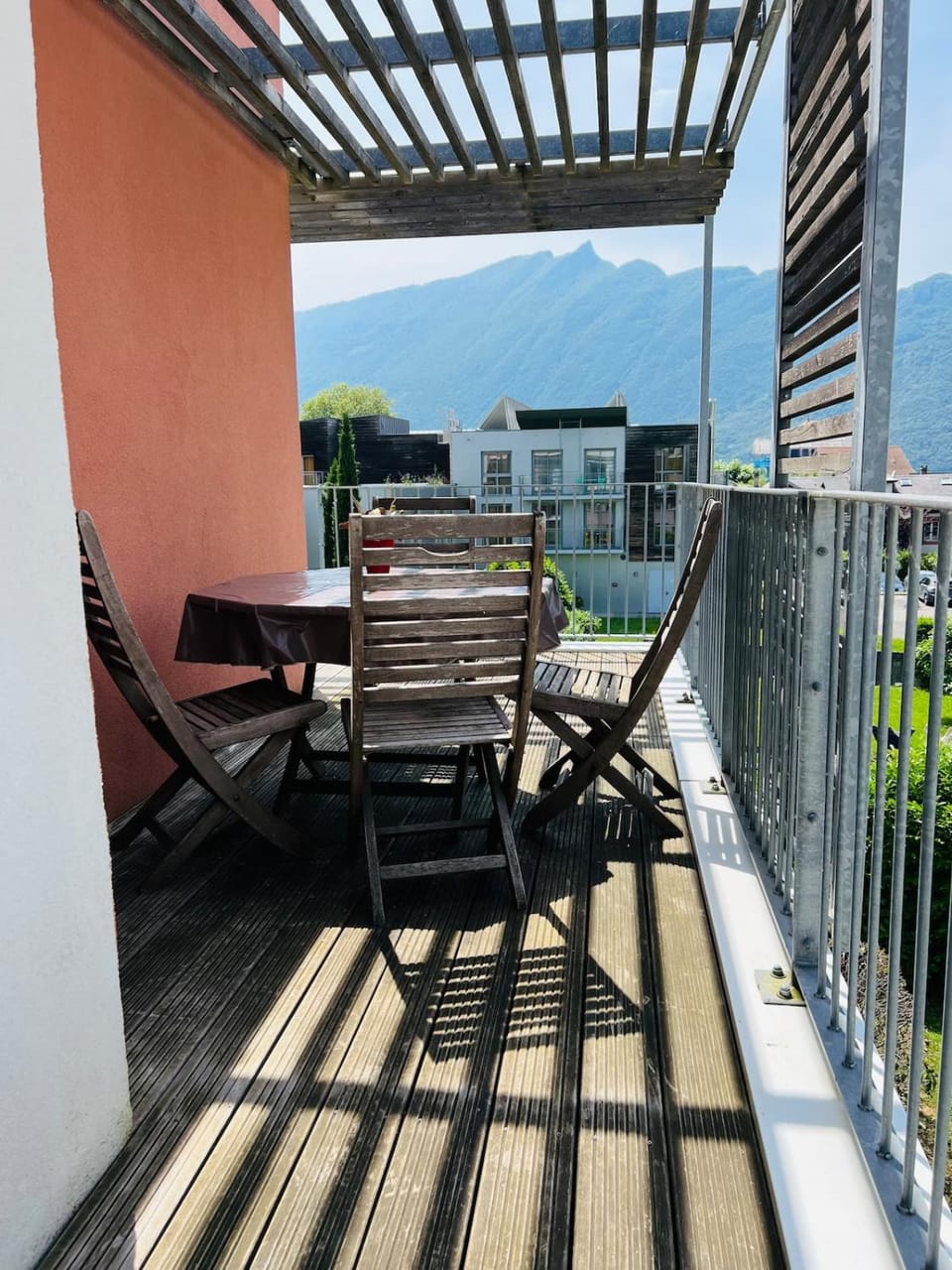 Résidence 3 bord du lac logement T3 piscine spa Apartment in Tresserve
