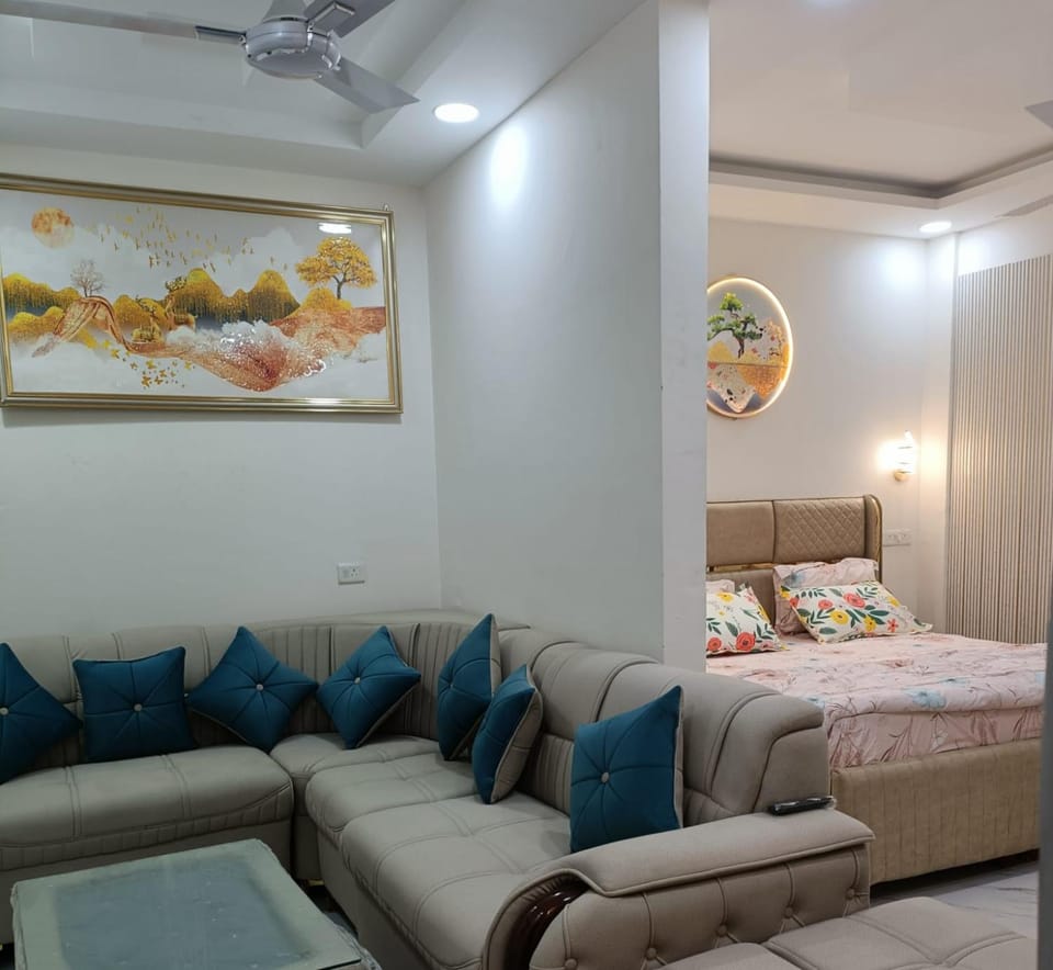 Kaykon Villa Apartment in Noida
