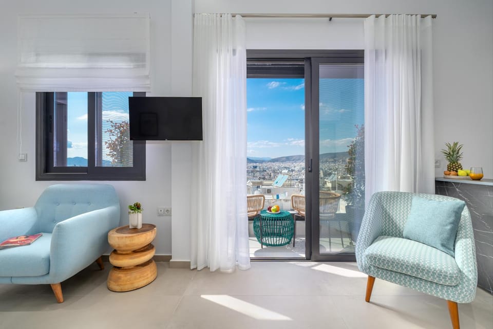 Balcony/Terrace, Living room