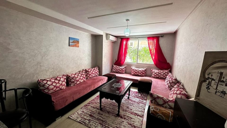 Studio équipé vue piscine Apartment in Agadir