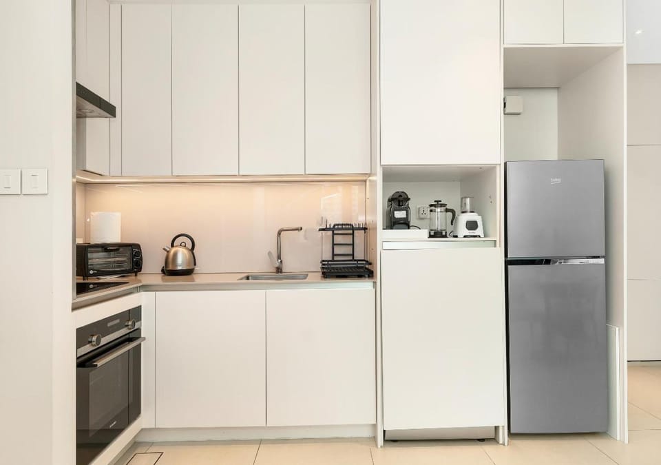Kitchen or kitchenette, kitchen
