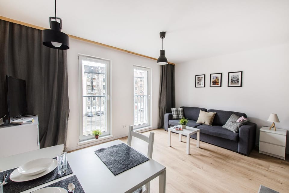 Black Apartment- Modern Studio in the City Center! Apartment in Wroclaw