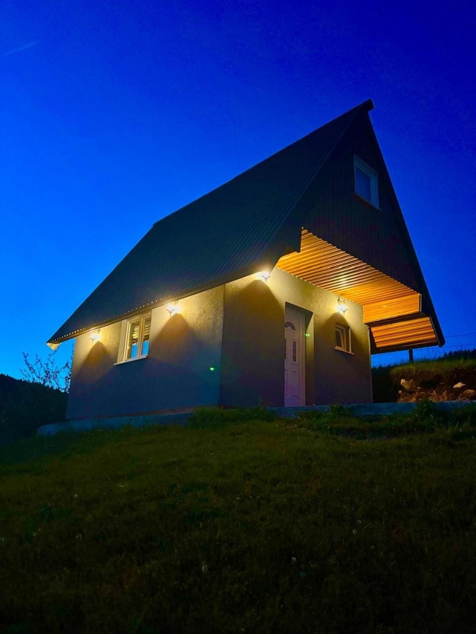 Lux Montis Chalet in Montenegro