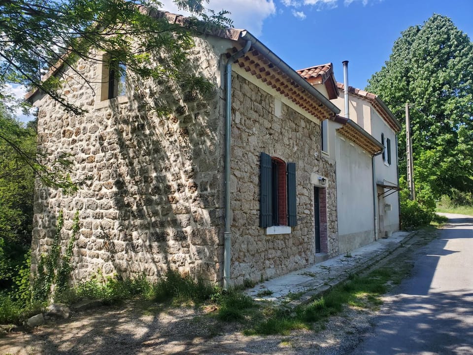 Property building, Street view