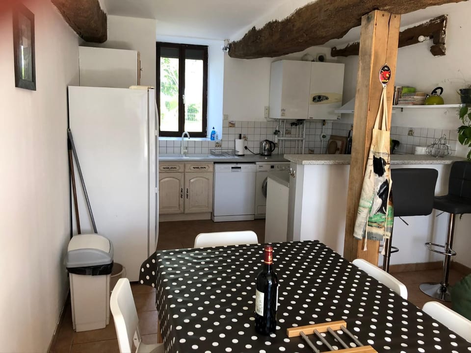 Les Moineaux House in Brittany
