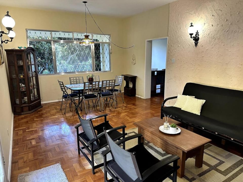 Casa Amarela House in State of Rio de Janeiro