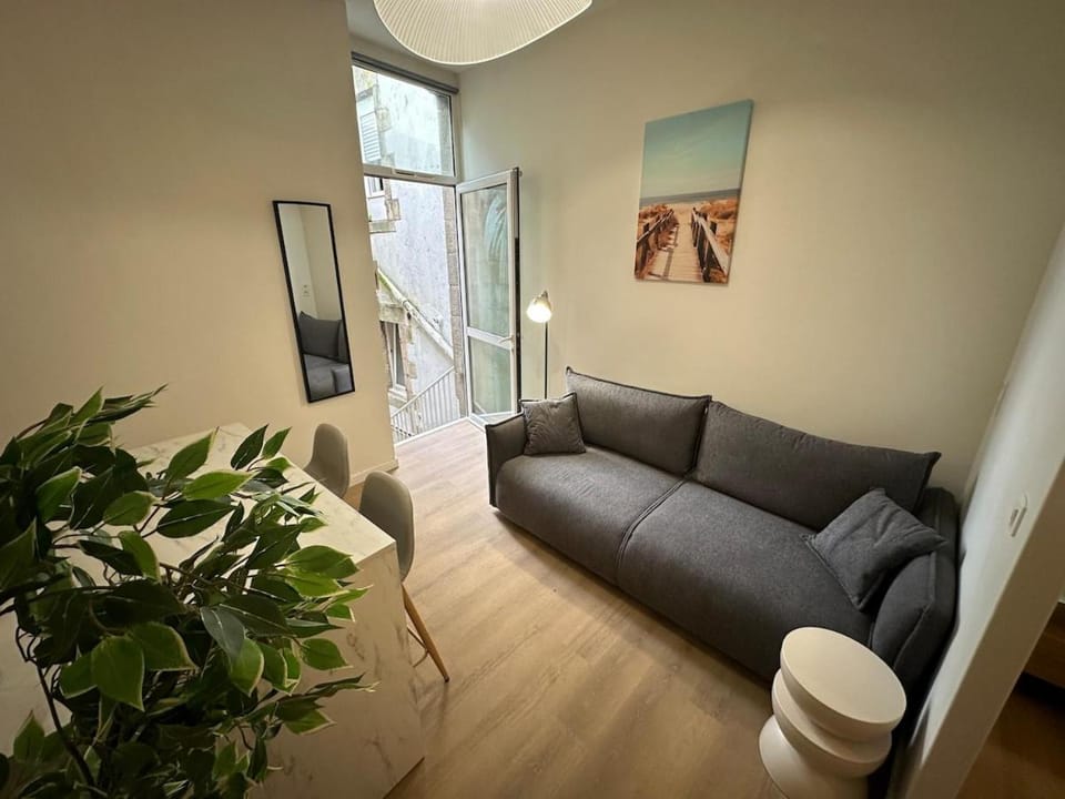 TiBZH, Vannes centre, Entrée privative Apartment in Vannes