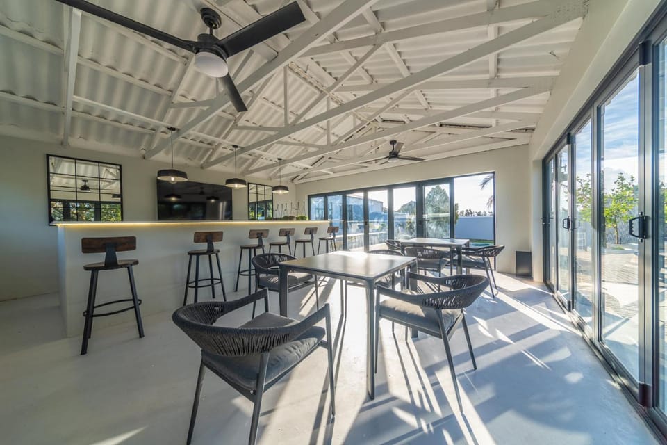 Lounge or bar, Spa and wellness centre/facilities