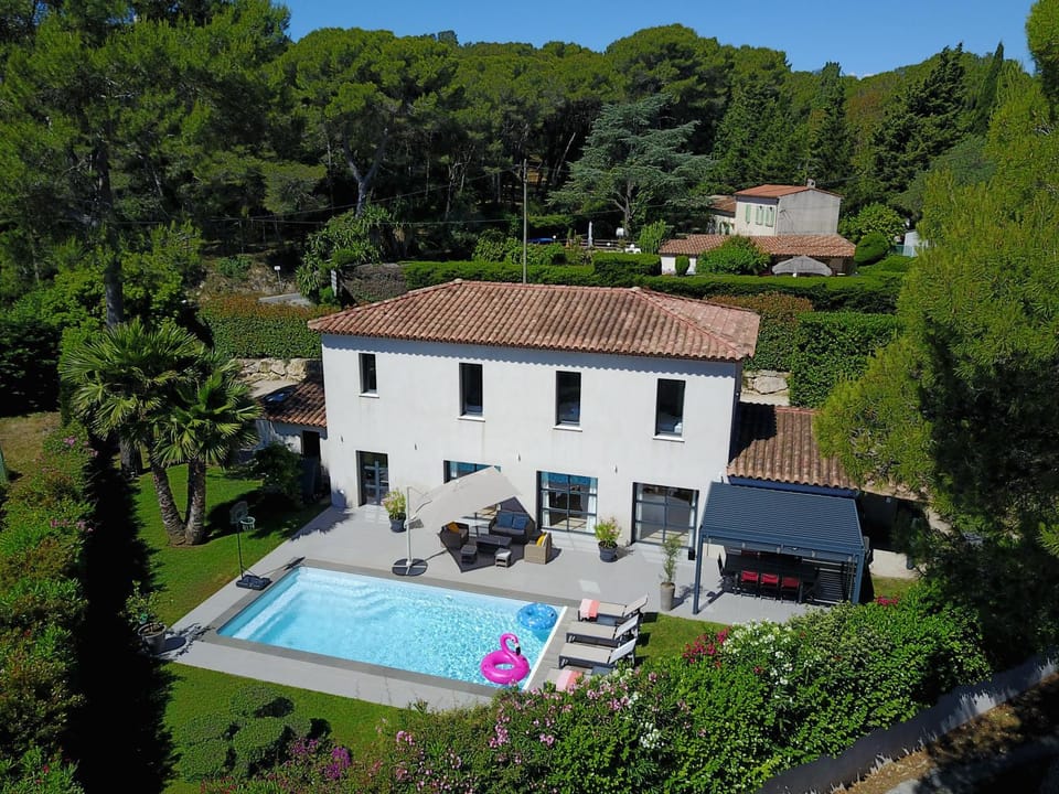 Villa Les Jasmins - Le Cannet-Vallauris - Modern with AC, ideal for fun and work Villa in Mougins