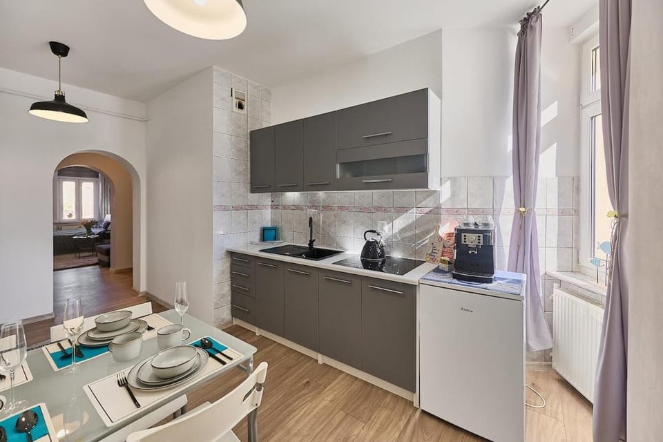 Golden Hour Apartments- Marynarzy 1 Apartment in Swinoujscie