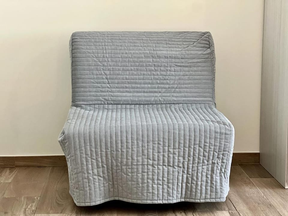 25 minutes MILANO DUOMO Elegant Apartment Center Sesto Apartment in Sesto San Giovanni