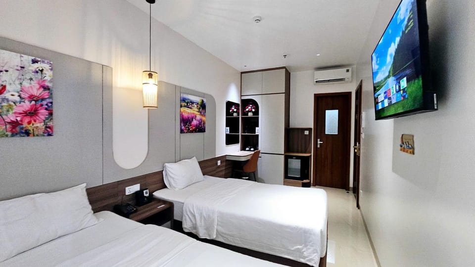 RosaLie Quảng Bình Hotel Hotel in Laos
