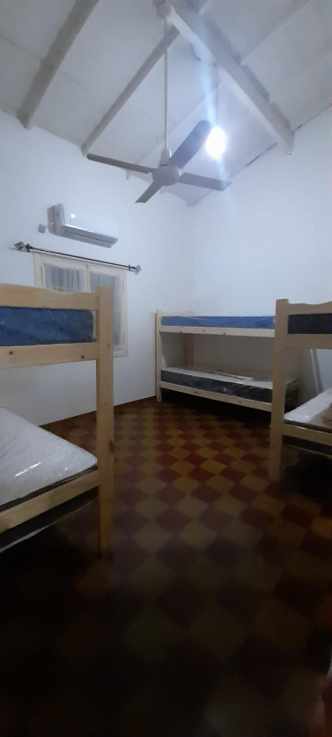 Casa Quinta con Pileta ideal Vacaciones y Eventos House in Don Torcuato