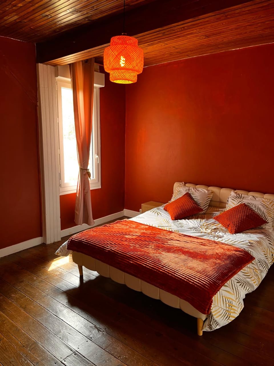 Chambre au domaine du moulin du pont Vacation rental in Occitanie