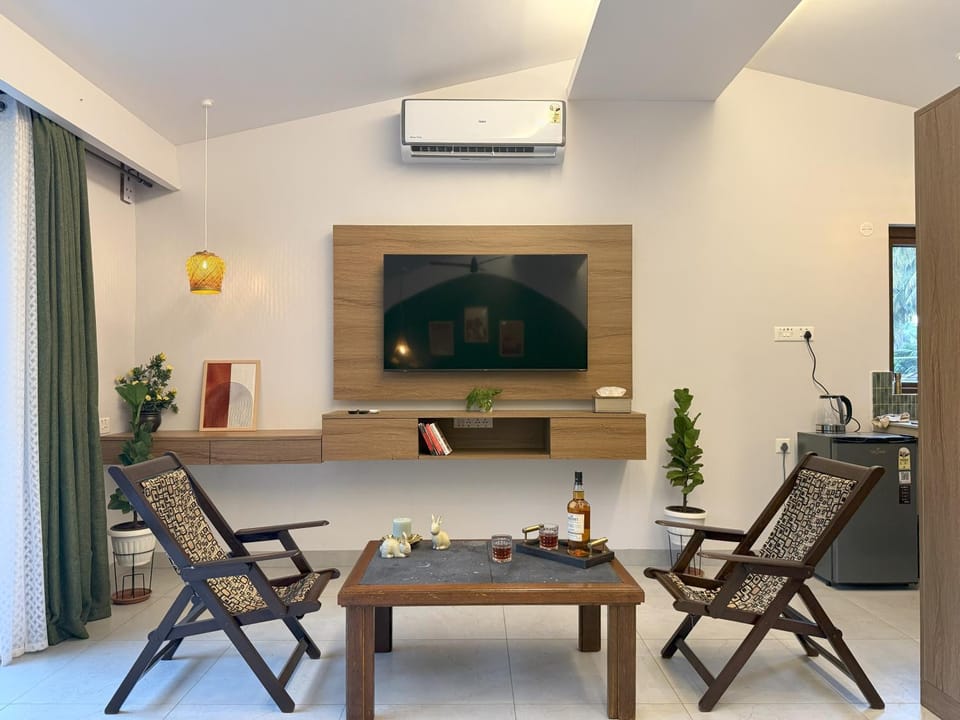 TV and multimedia, Living room, air conditioner