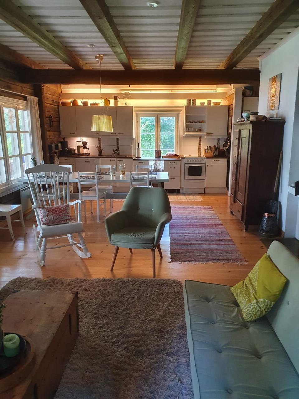 Kitchen or kitchenette, Living room, Dining area