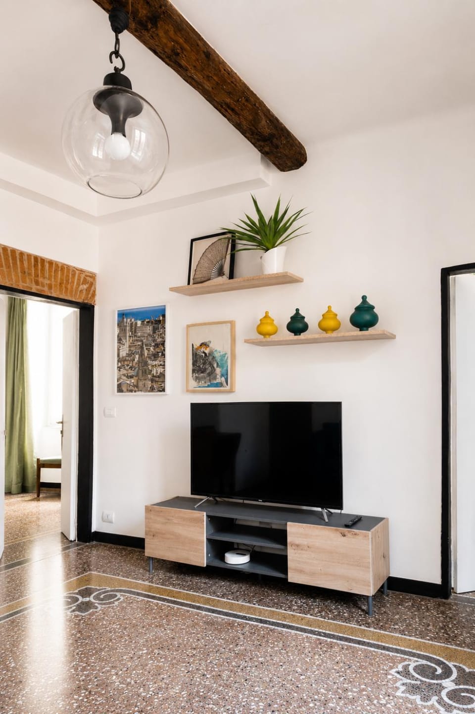 Designer 2 bedroom-AC apartment in the Center of Genoa Apartment in Genoa