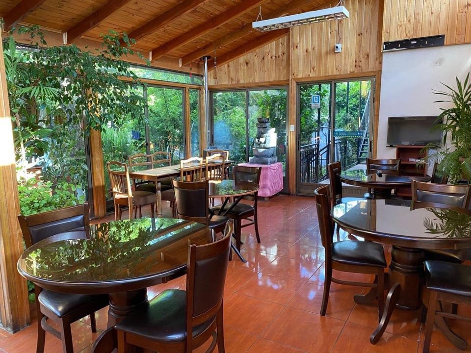 Balcony/Terrace, Seating area, Dining area, Garden view