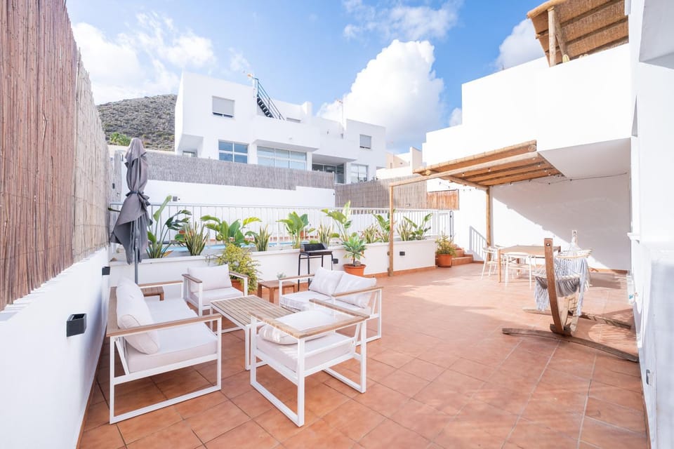BBQ facilities, Garden, Balcony/Terrace, Swimming pool