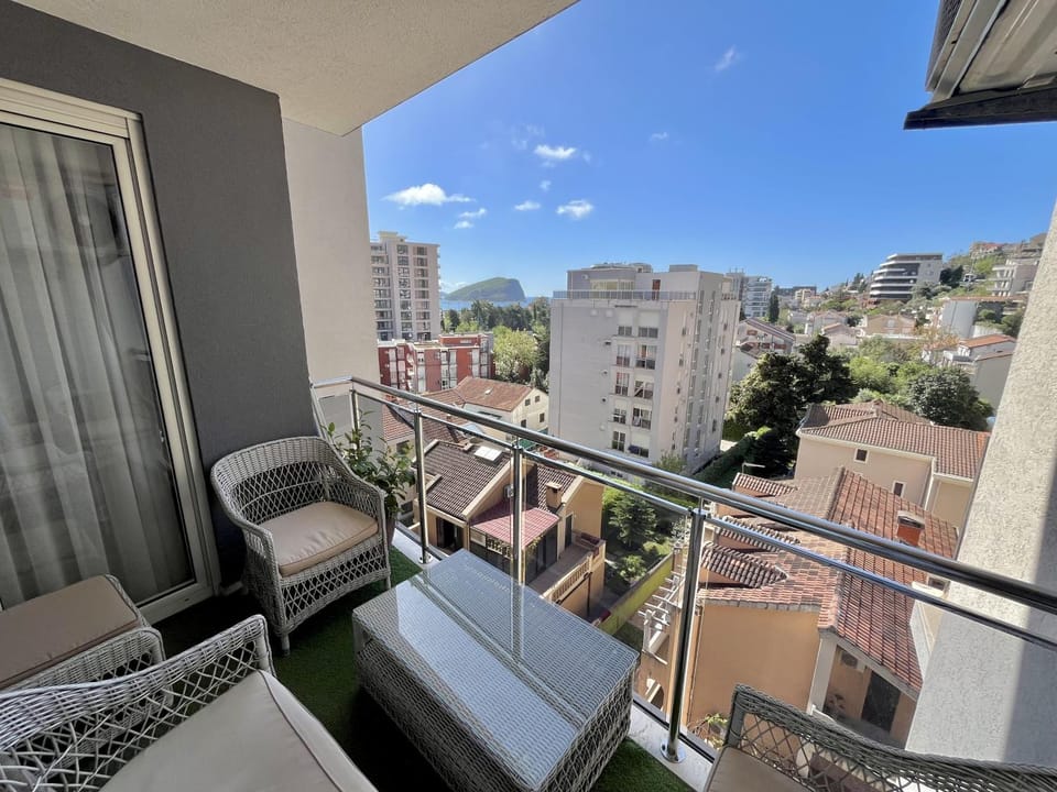 View (from property/room), Balcony/Terrace