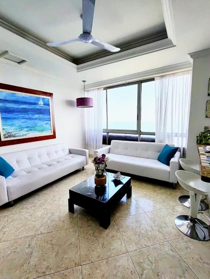 Suite Premium Frente al Mar y Playa Apartment in Cartagena