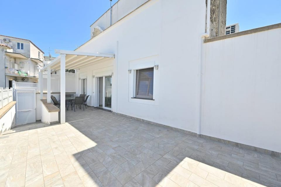 Maison Aragonese Apartment in Ischia