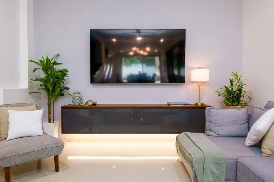 TV and multimedia, Living room, Seating area