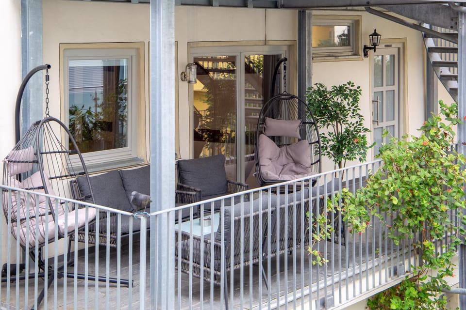 Day, View (from property/room), Balcony/Terrace, Seating area