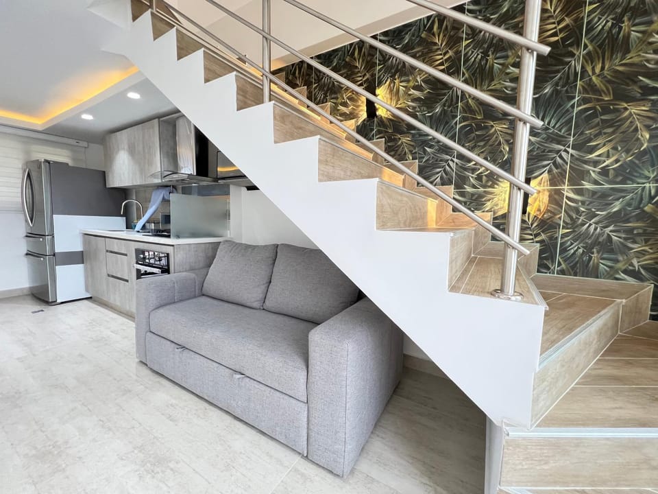 Kitchen or kitchenette, Living room
