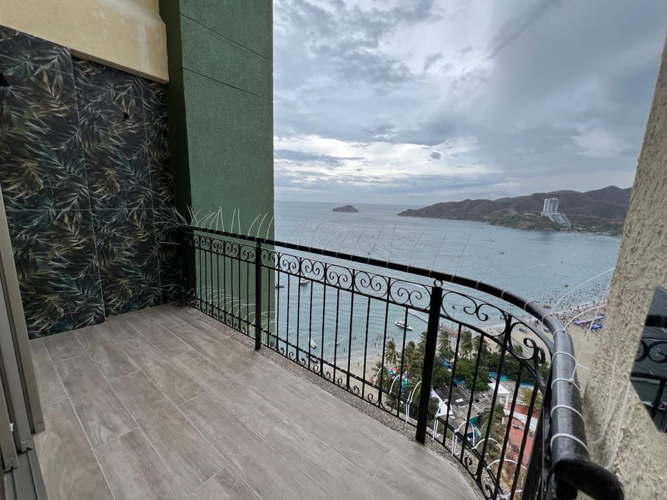 Nearby landmark, Natural landscape, Balcony/Terrace, Mountain view, Sea view