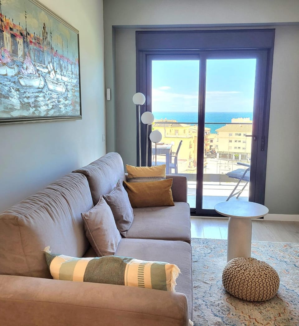 Living room, Sea view