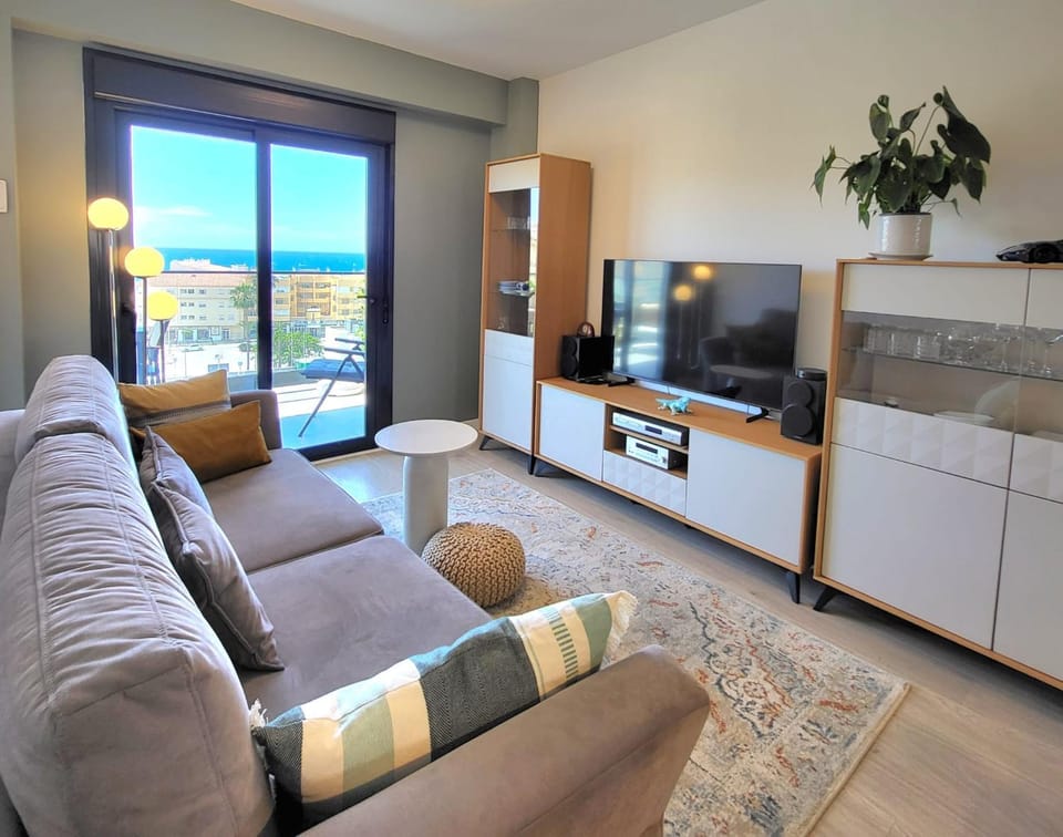 TV and multimedia, Living room, Seating area