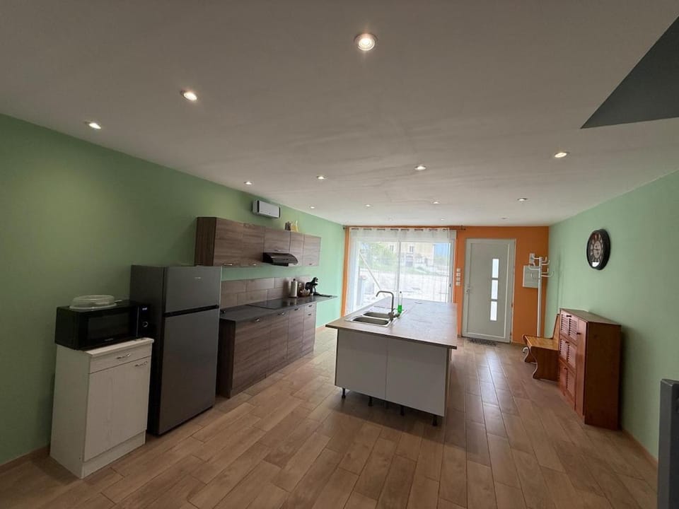 Completely renovated house House in Grand Est