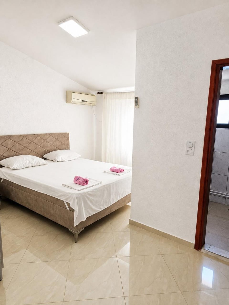 Esko Rooms House in Ulcinj Municipality