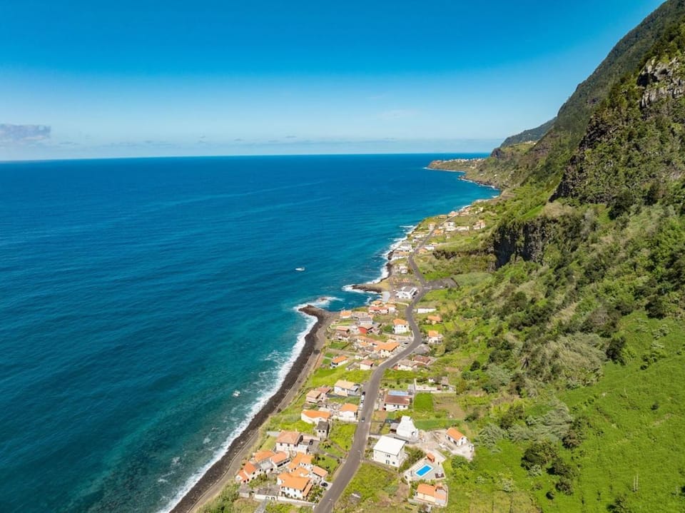 Spring, Day, Natural landscape, Bird's eye view, Beach, Mountain view, Sea view