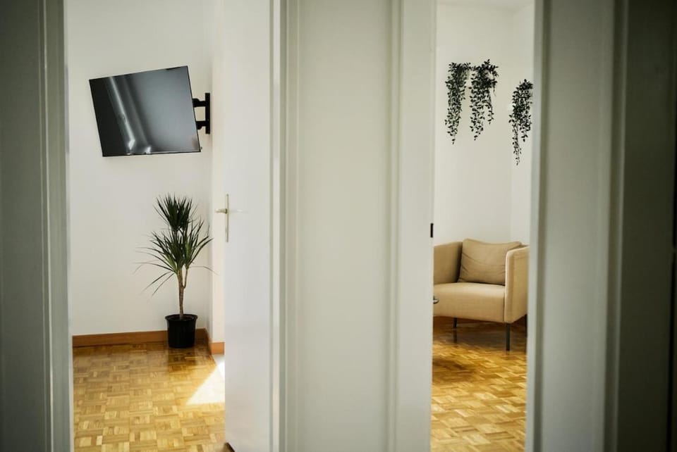 Gotthard Penthouse, Lake view Apartment in Lugano