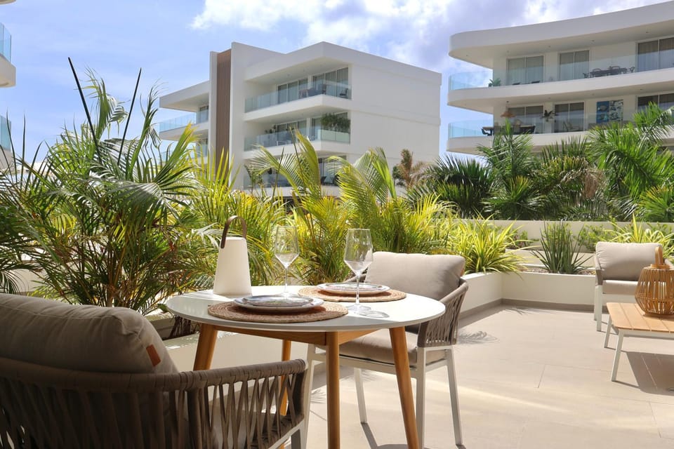 ONE Mambo Number 12 Beach Apartment Apartment in Willemstad